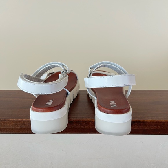 MIA Women's White Sandals - Picture 7 of 9